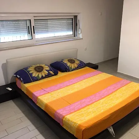 Gabi *